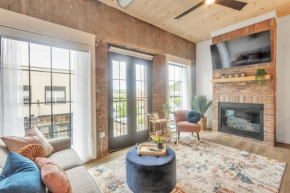 Stunning Historic Condo in Downtown Sevierville condo